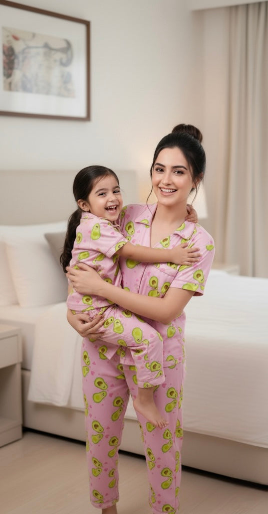 Avo-Some Twinning Set