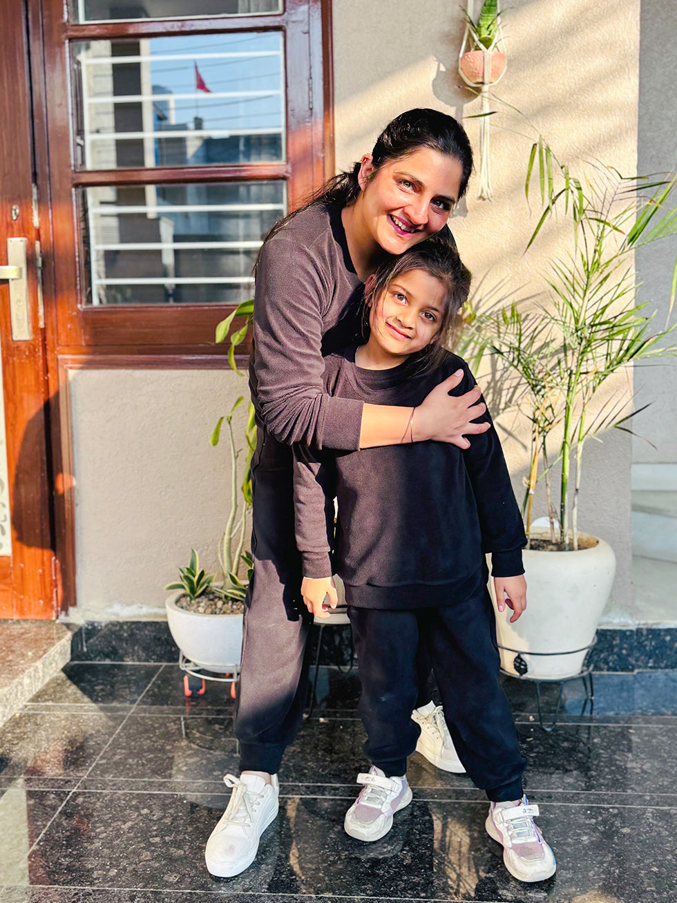 Black Supersoft Velvet Lounge Wear Set BabyAmour