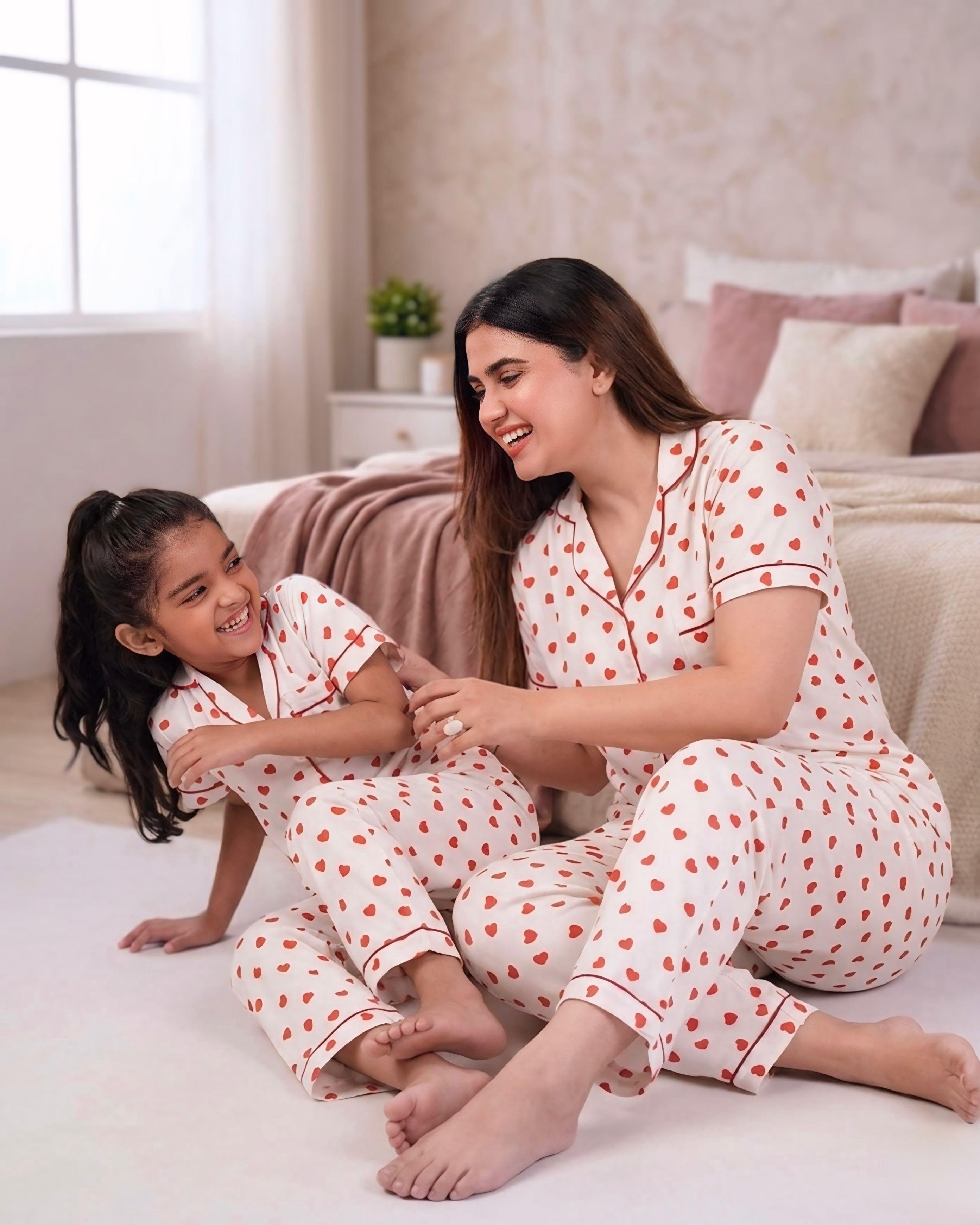 Pop of love twinning set