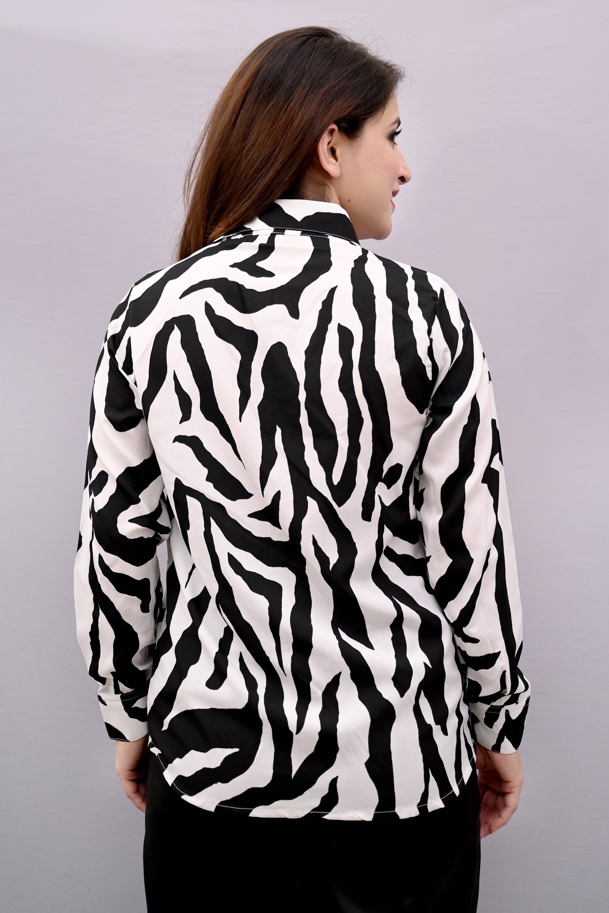 Monochromatic Magic | Shirt | Women BabyAmour