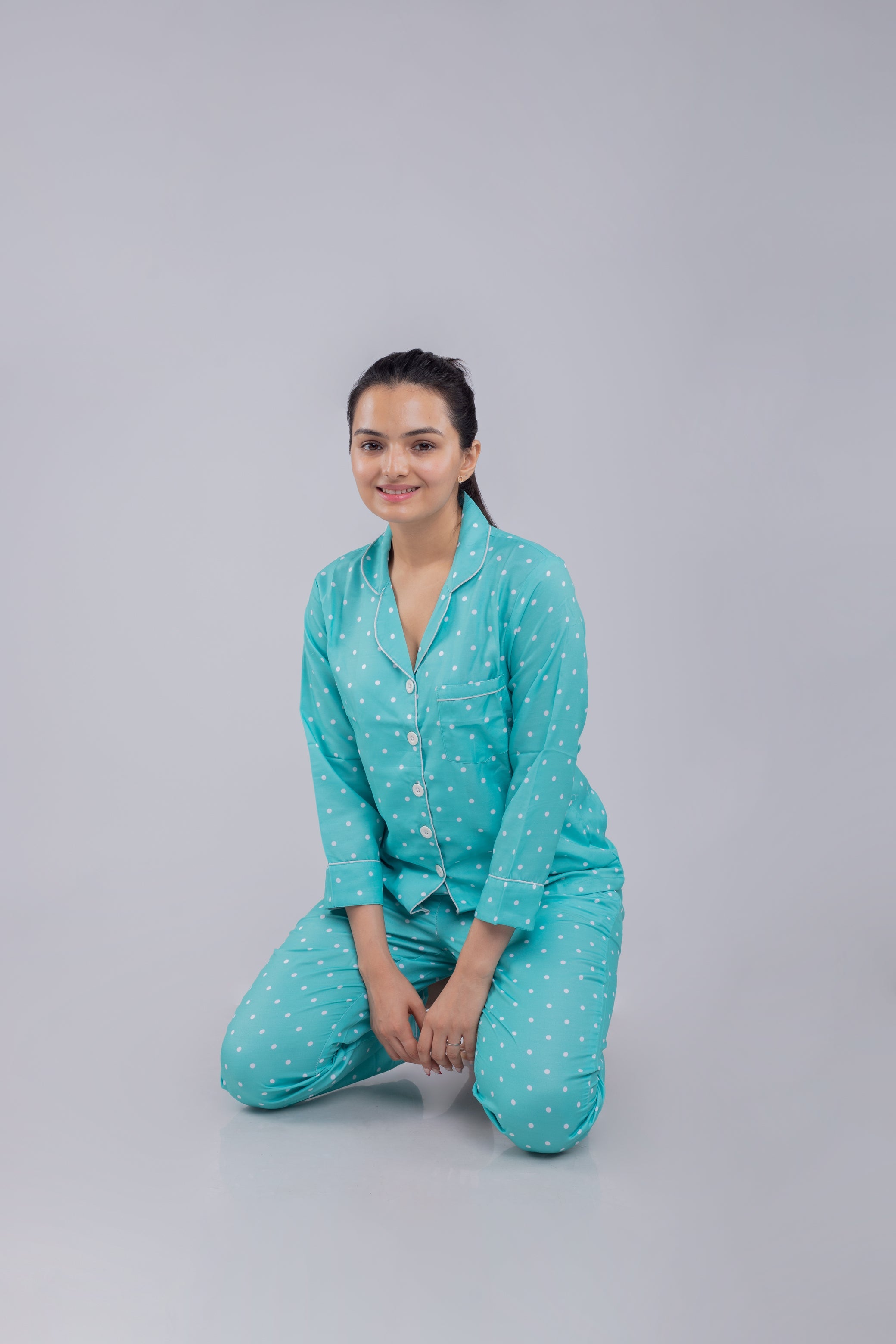 Green Polka Full Sleeves Nightsuit Set | Women My Store